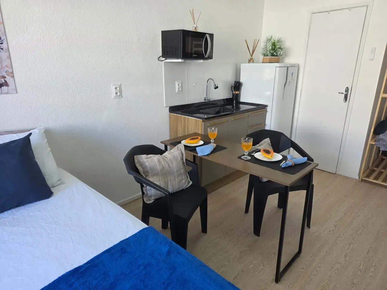 Furnished 24 m² studio on the 7th floor, no parking — photo 4