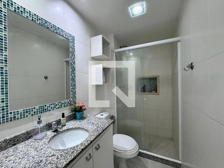 Furnished apartment, 80 m², with a glass-enclosed balcony — photo 39