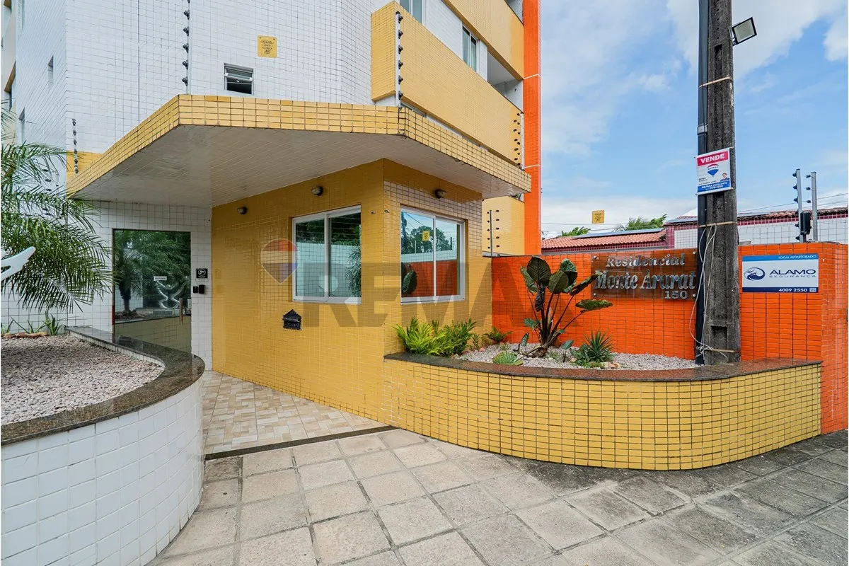 Apartamento de 3 quartos em condomínio com piscina — photo 30