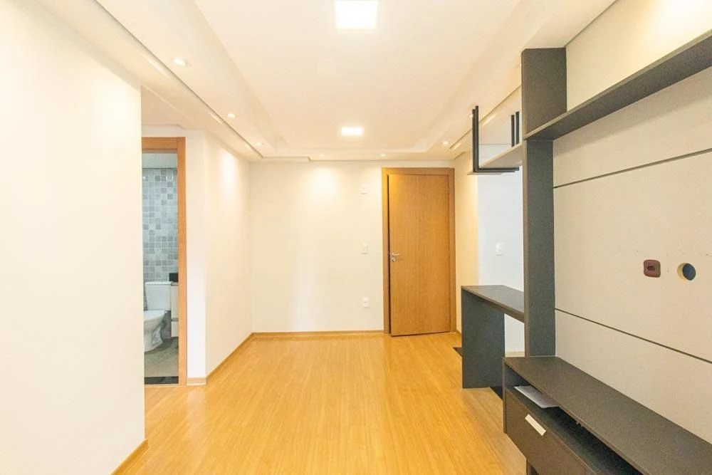 2-bedroom apartment with a private pool — photo 51