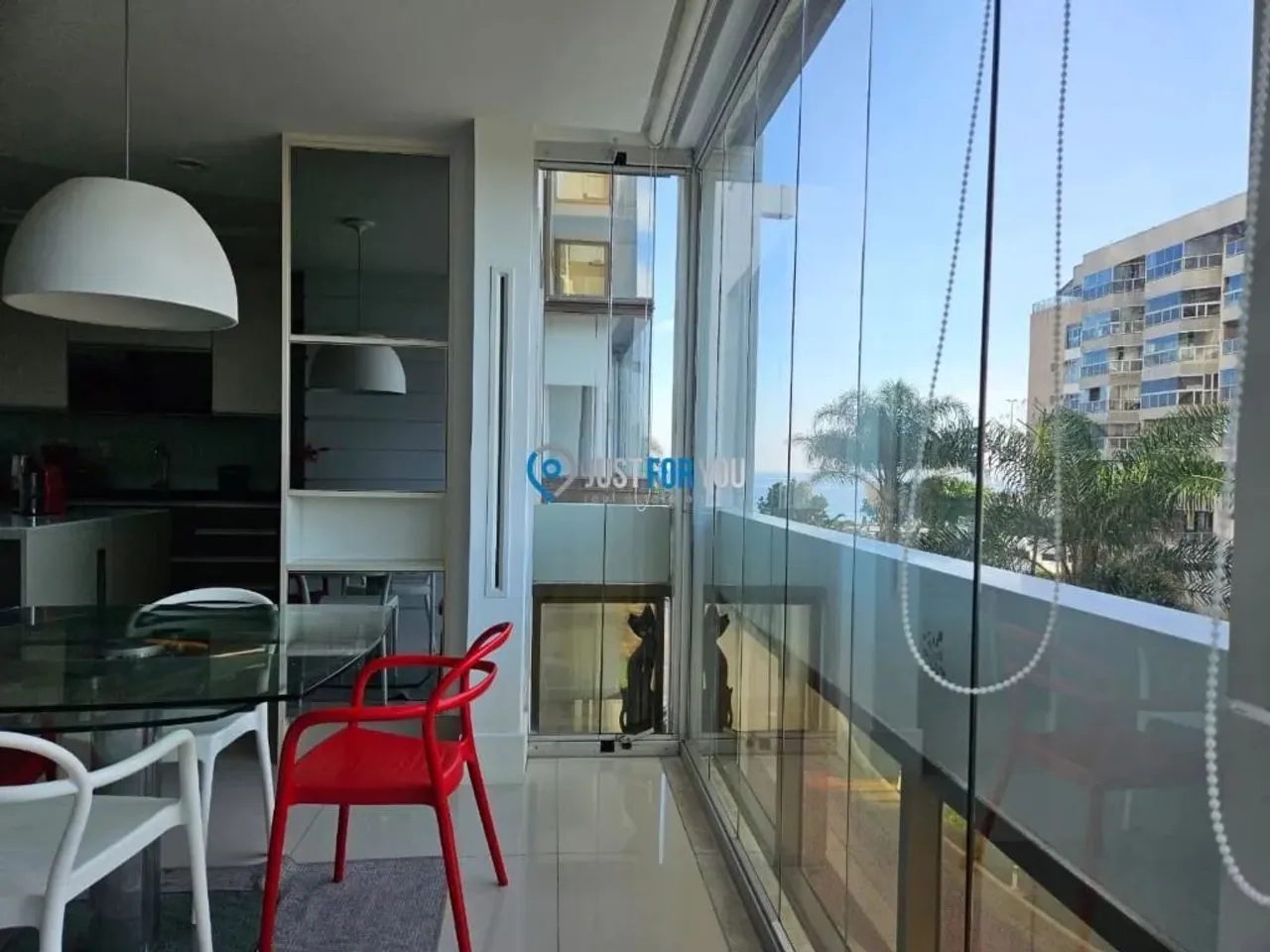 Apartamento mobiliado com 2 quartos e 2 banheiros, 100 m² — photo 8