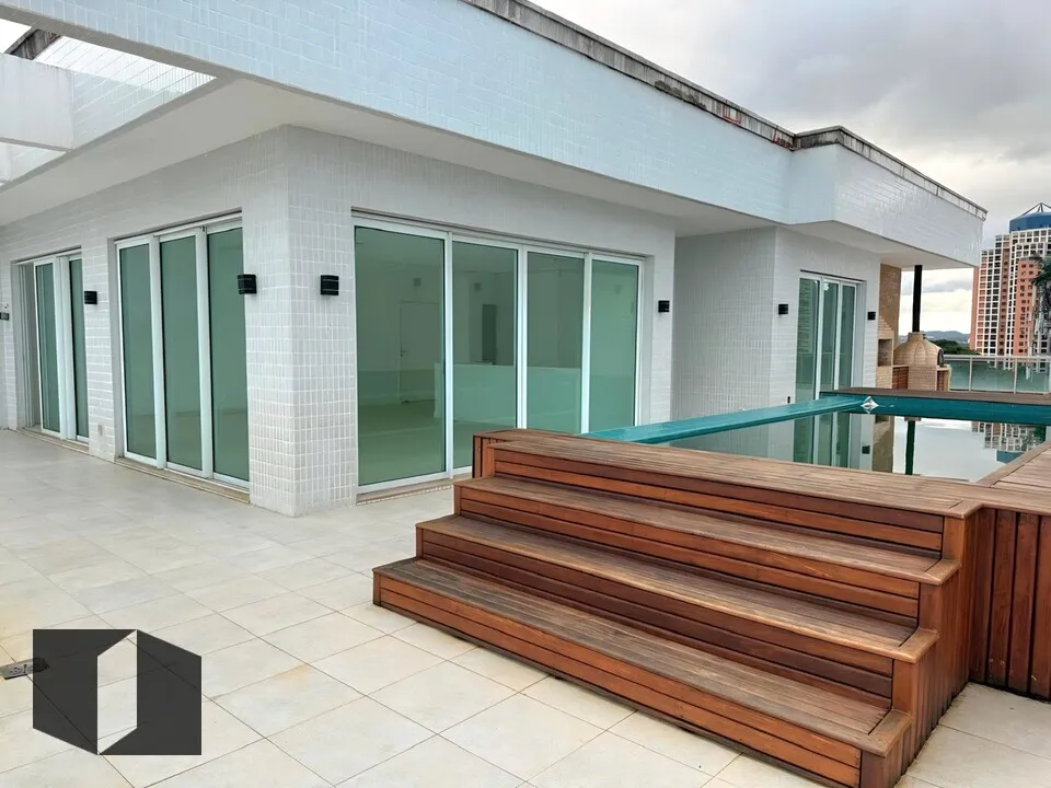 Penthouse with 5 bedrooms and balcony BBQ — photo 8