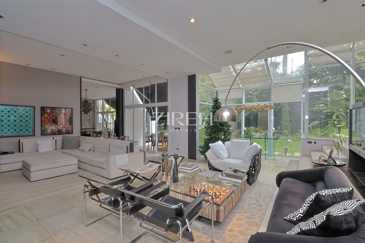 Дом 879 м² с камином и 6 спальнями — photo 2
