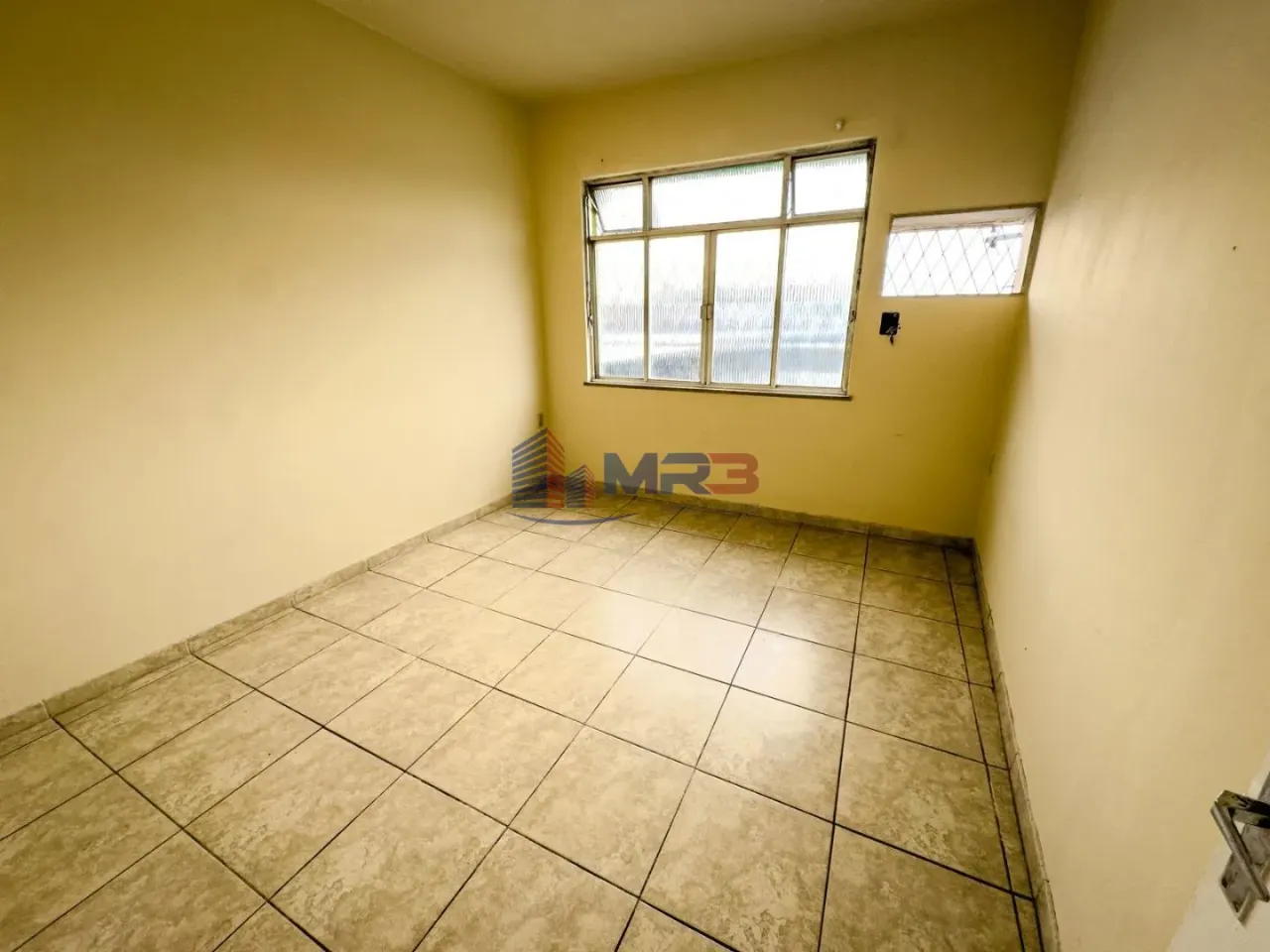 Apartamento para locação com 2 quartos e cozinha fechada — photo 9