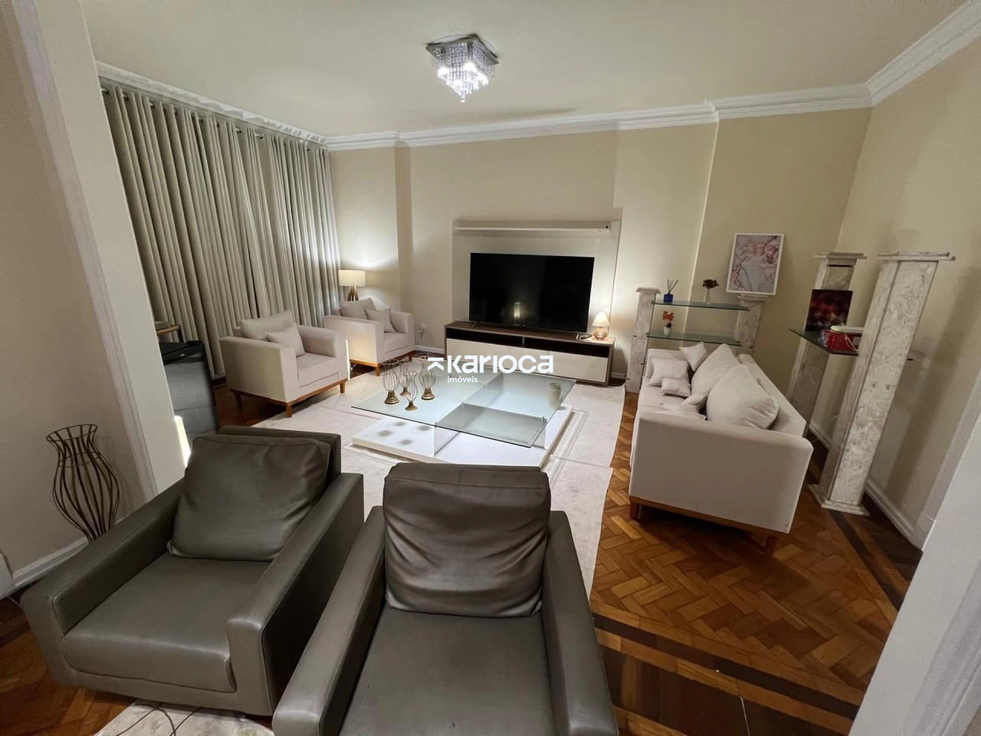 Furnished 4-bedroom apartment with 4 bathrooms — photo 20