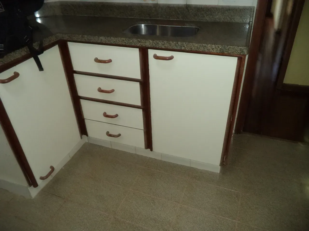 93 m² apartment with 2 bedrooms and 3 bathrooms — photo 18
