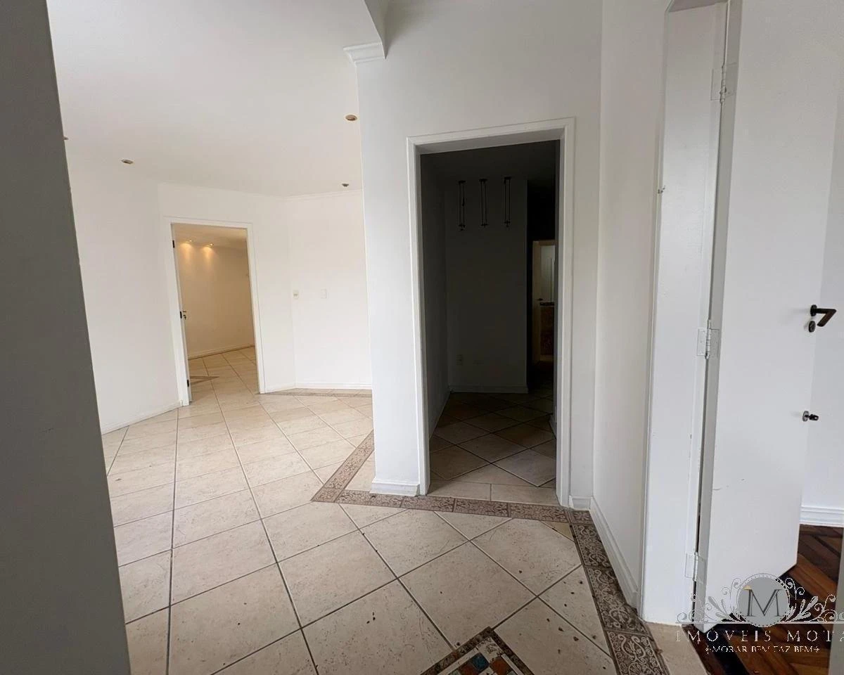Casa de 273 m² con balcón gourmet y espacio de home office — photo 5