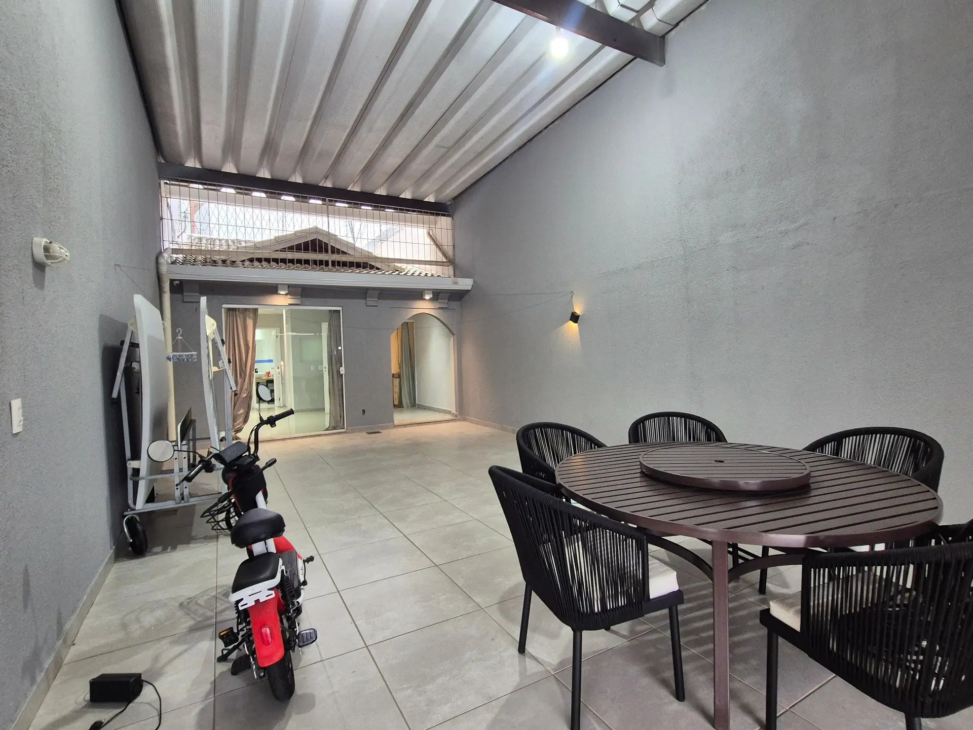 Furnished house, 400 m², with a dishwasher — photo 46