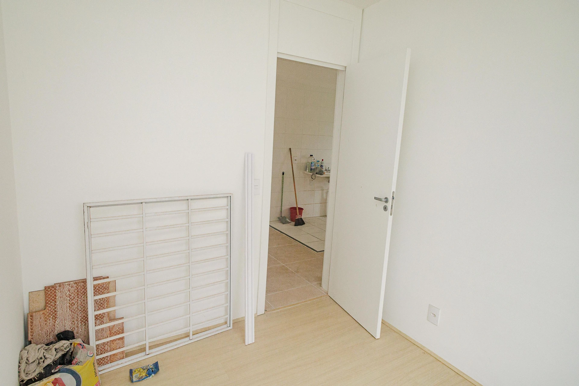 Unfurnished 2-bedroom apartment with 1 bathroom — photo 23