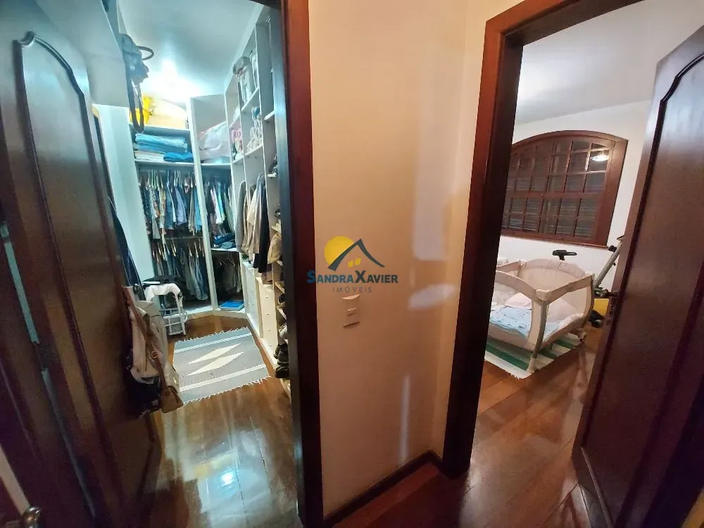 House with 4 bedrooms and 5 bathrooms for rent — photo 28