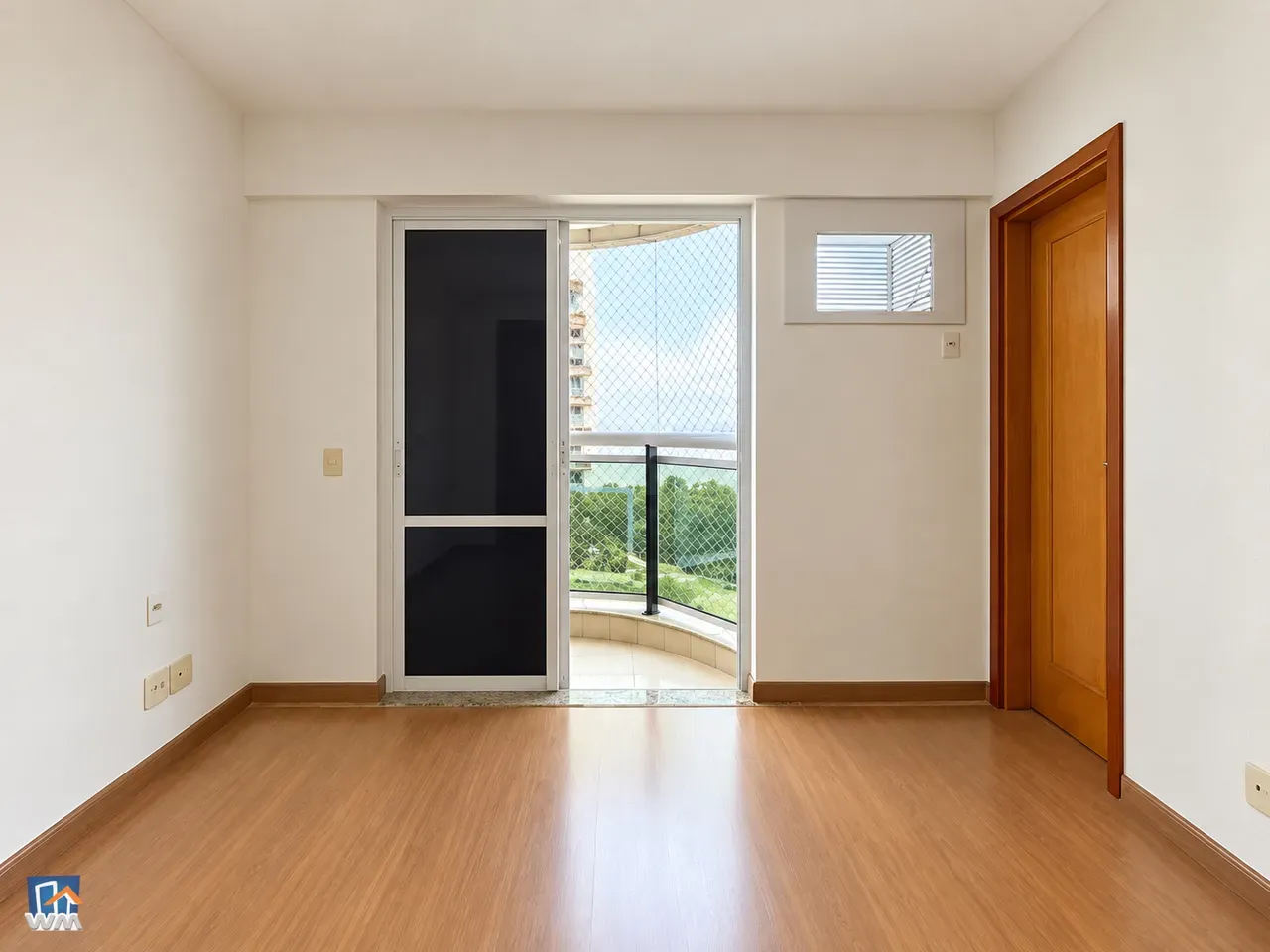 Park view in a 3-bedroom apartment, 120 m² — photo 22