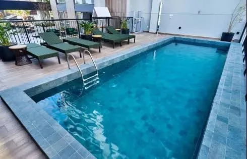 One-bedroom apartment with a mountain view in Florianópolis — photo 6
