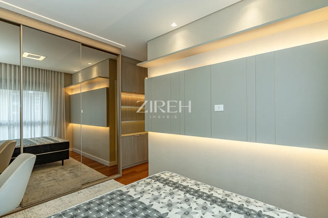 186 m² apartment with 3 en-suite bedrooms and 3 parking — photo 27
