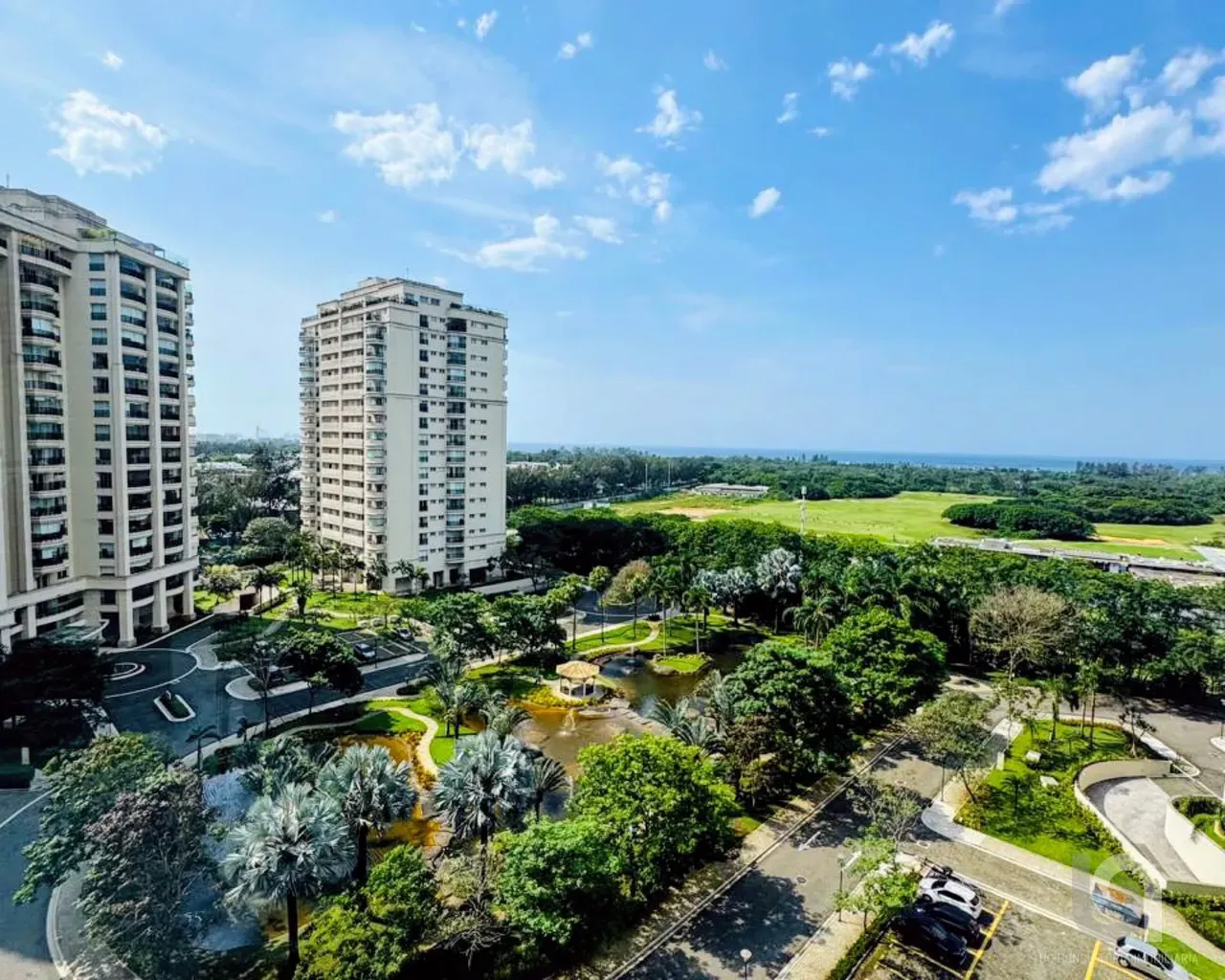 Apartamento de 289 m² com vista para a água e banheira — photo 23