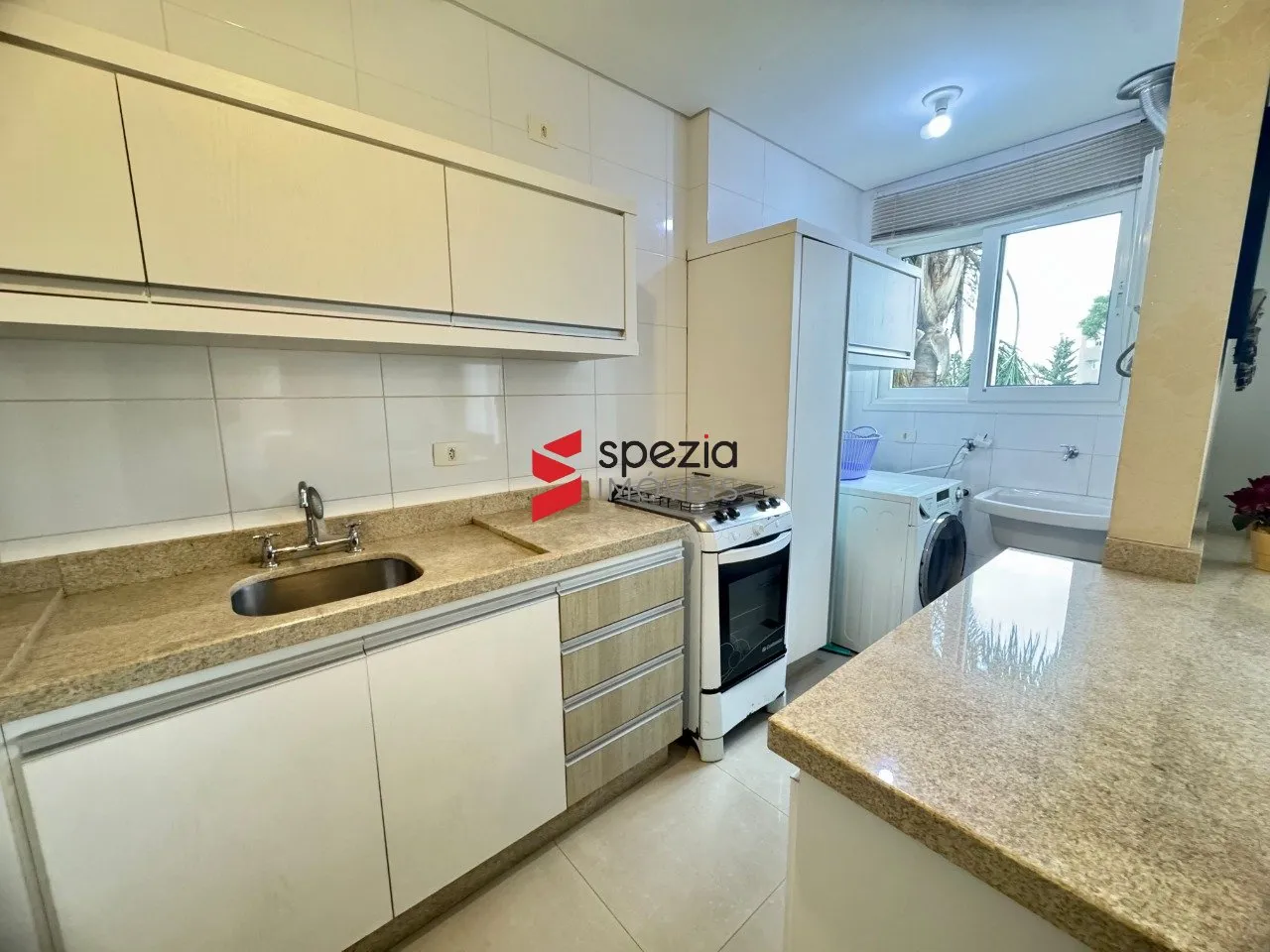 Рабочее место и 2 спальни: квартира 52 м² — photo 2
