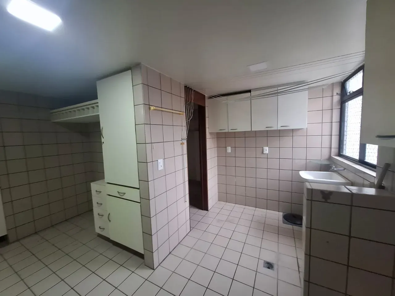 Apartamento mobiliado com 4 quartos e 2 suítes — photo 39