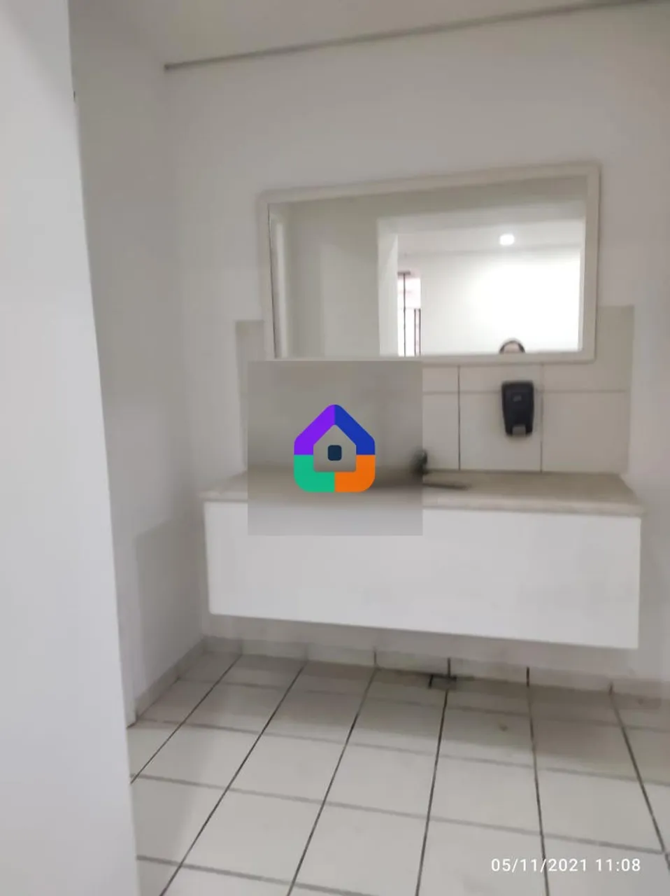 Casa comercial com 1 quarto e 5 banheiros — photo 15