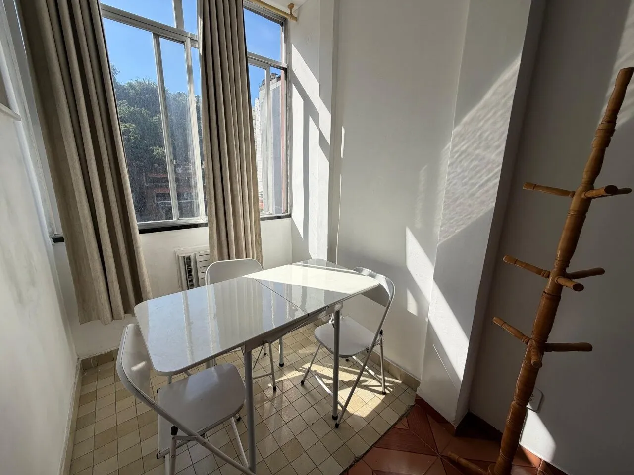 Apartamento mobiliado com 1 quarto e fogão a gás — photo 9