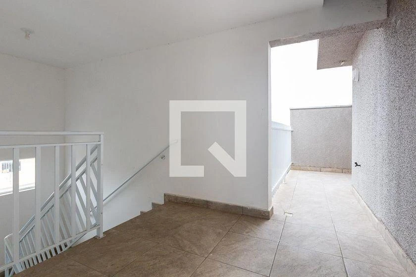 42 m² unfurnished 1-bedroom apartment with 1 parking — photo 4