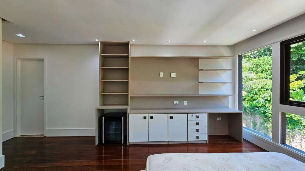 Condo house with 5 bedrooms and a gas kitchen — photo 13