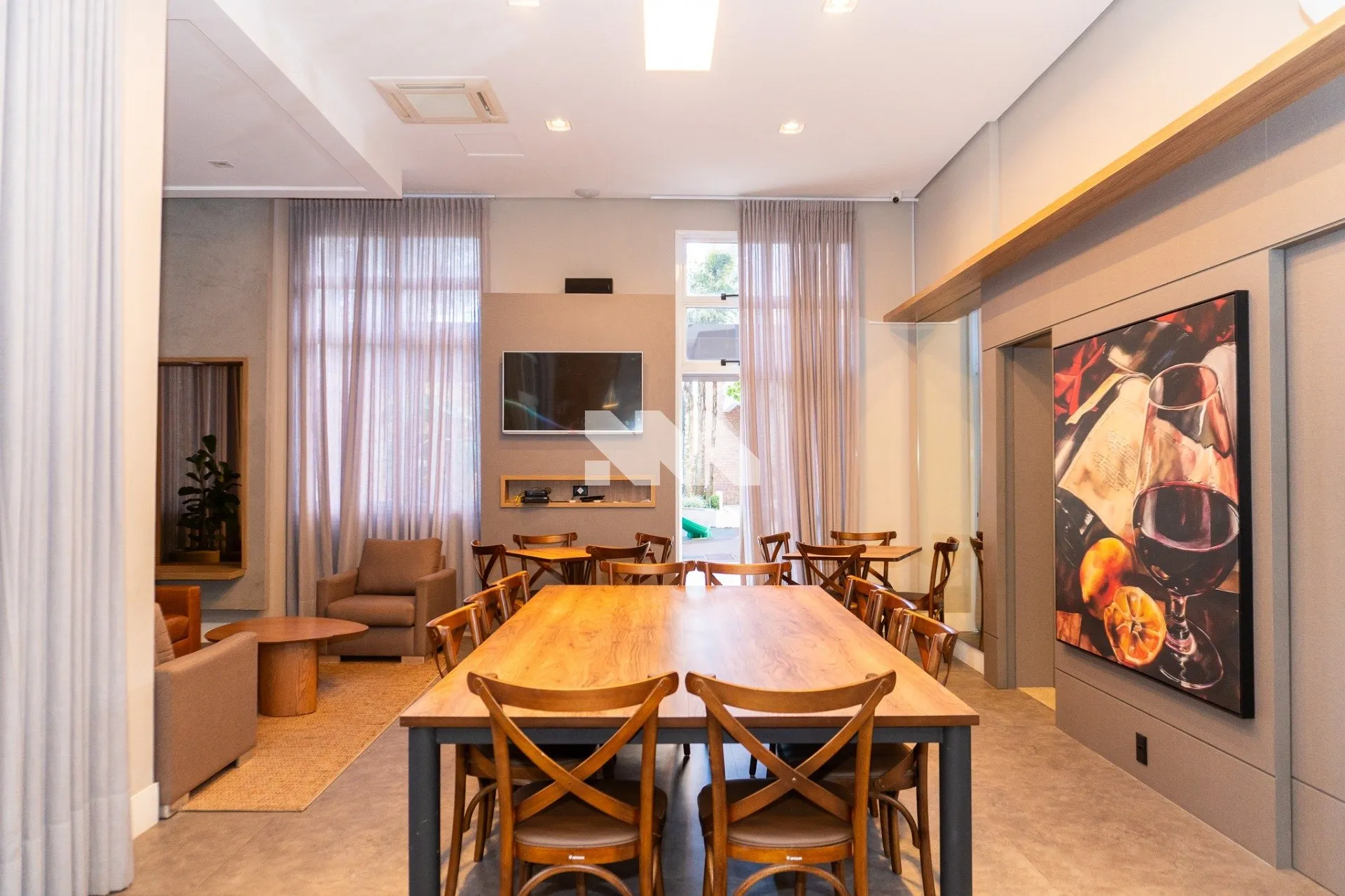 Semi-furnished apartment with 3 bedrooms and balcony grill — photo 17