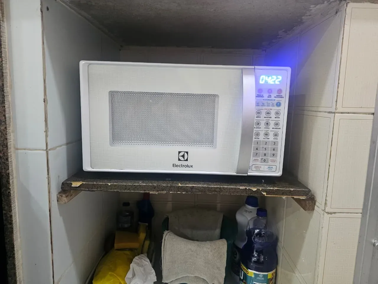 Furnished 2-bedroom apartment with a gas mini-kitchen — photo 25