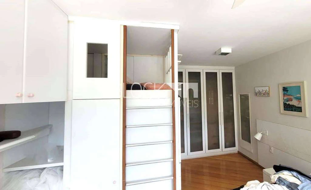 600 m² house with 4 bedrooms and 3 en-suite bathrooms — photo 14