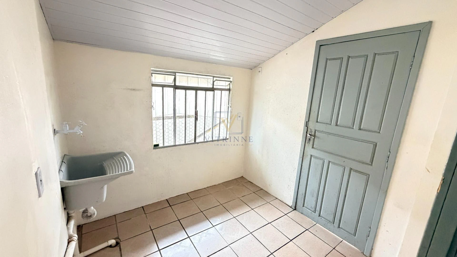 Деревянный пол или ламинат и 2 спальни: дом 60 м² — photo 8