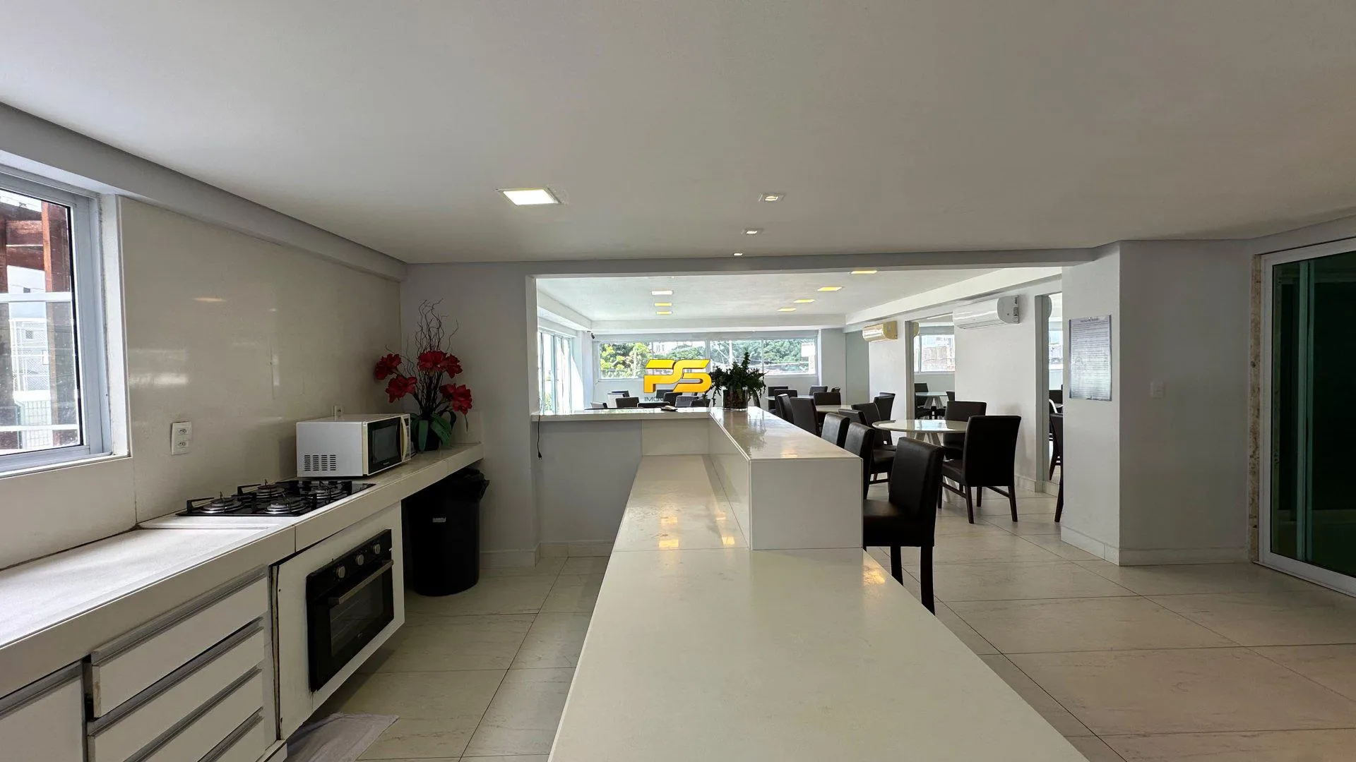 64 m² apartment with a home office and 2 parking spaces — photo 13