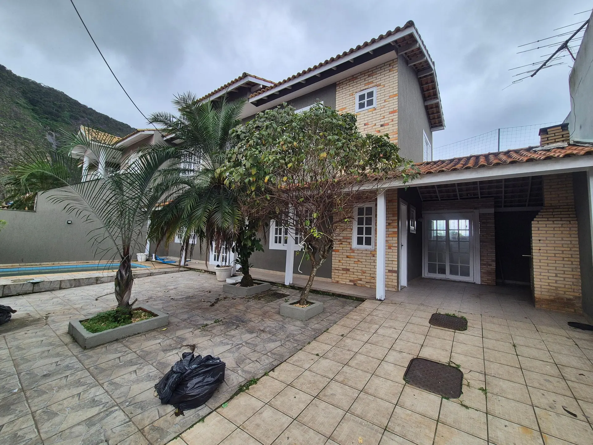 Casa sem mobília com 3 quartos e churrasqueira — photo 7