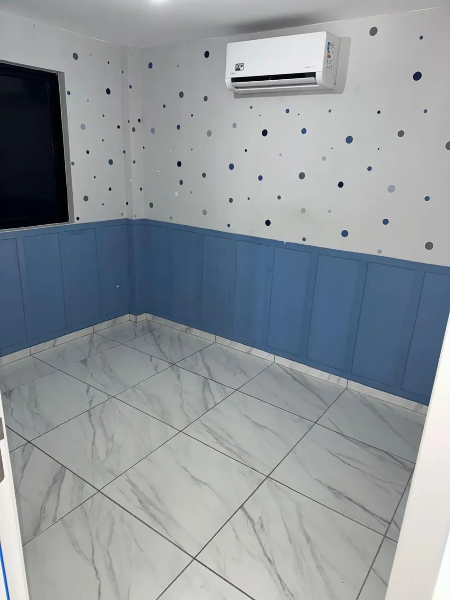 Квартира: 2 спальні, 1 з власною ванною кімнатою, 56 м² — photo 3