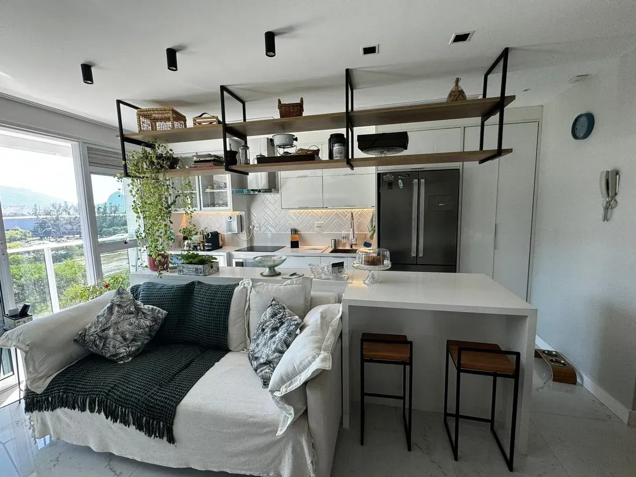 Furnished 80 m² apartment with 2 bedrooms and balcony