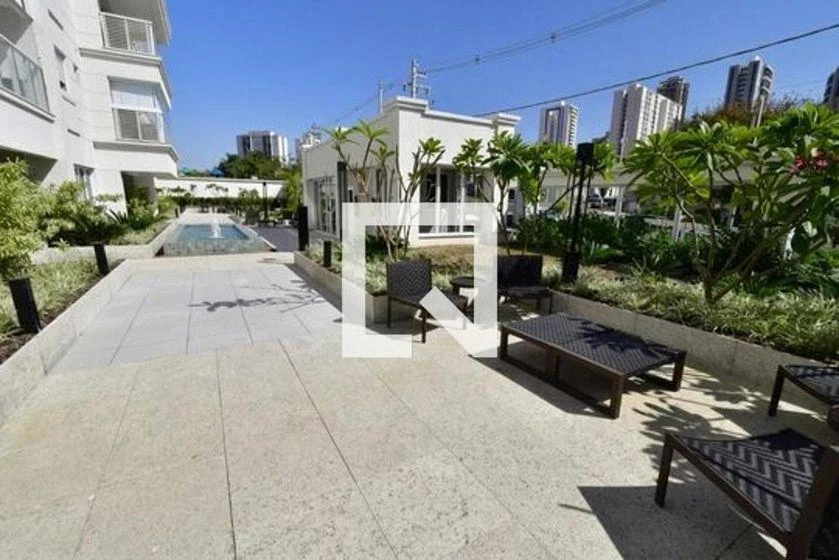 Furnished apartment, 100 m², with a grill on the balcony — photo 9