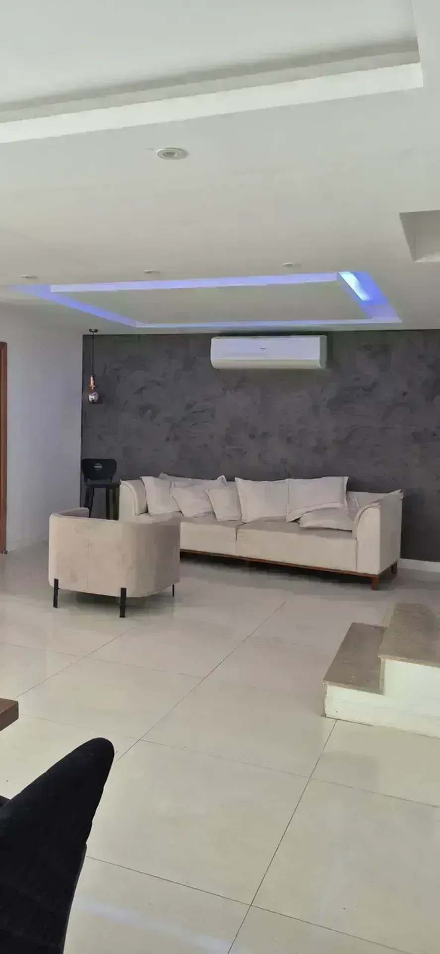 Furnished triplex house with 4 bedrooms and 5 baths — photo 20