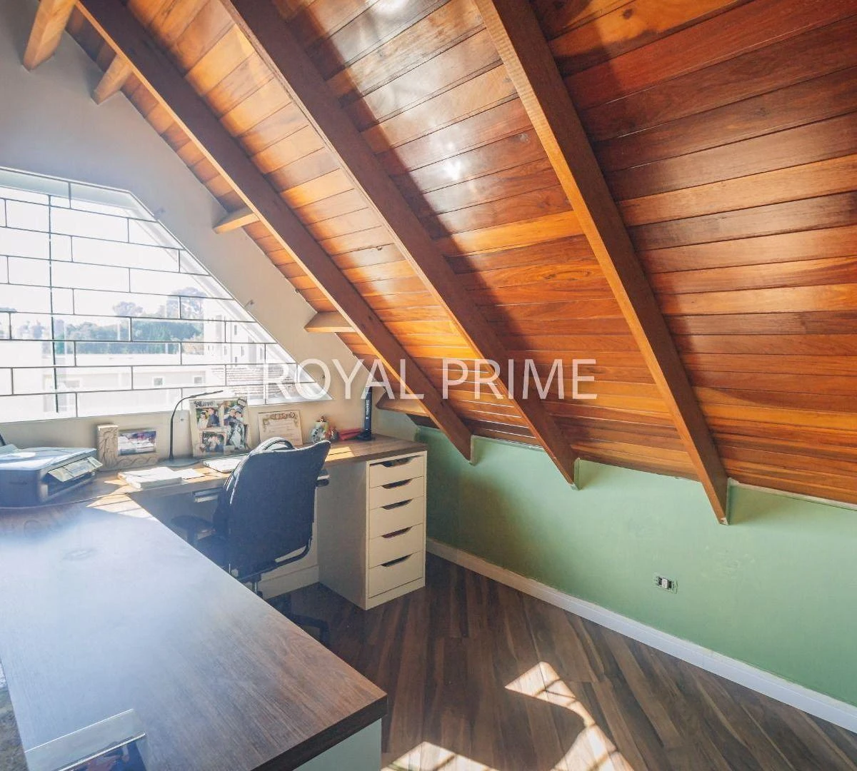 Furnished house, 186 m², with a walk-in closet — photo 11