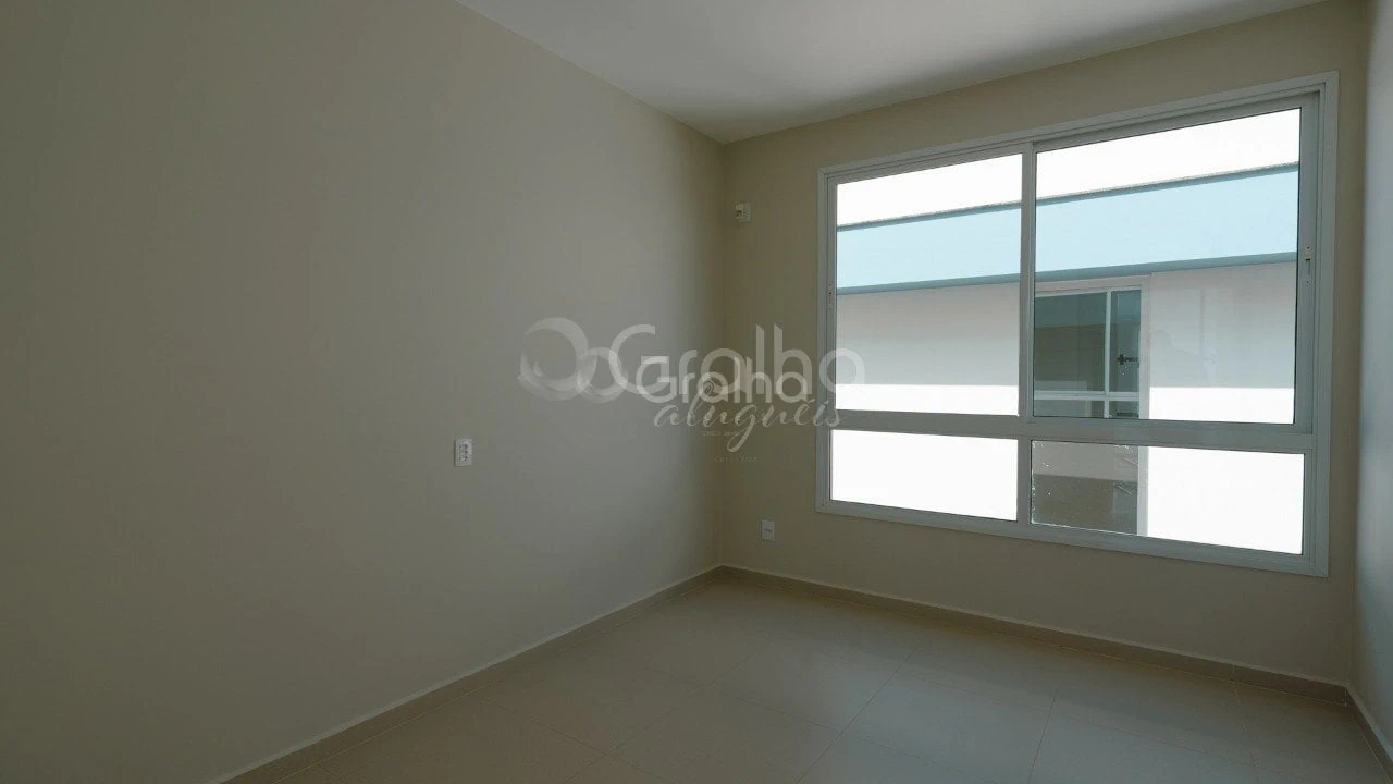 House, 343 m², with a bathtub — photo 3
