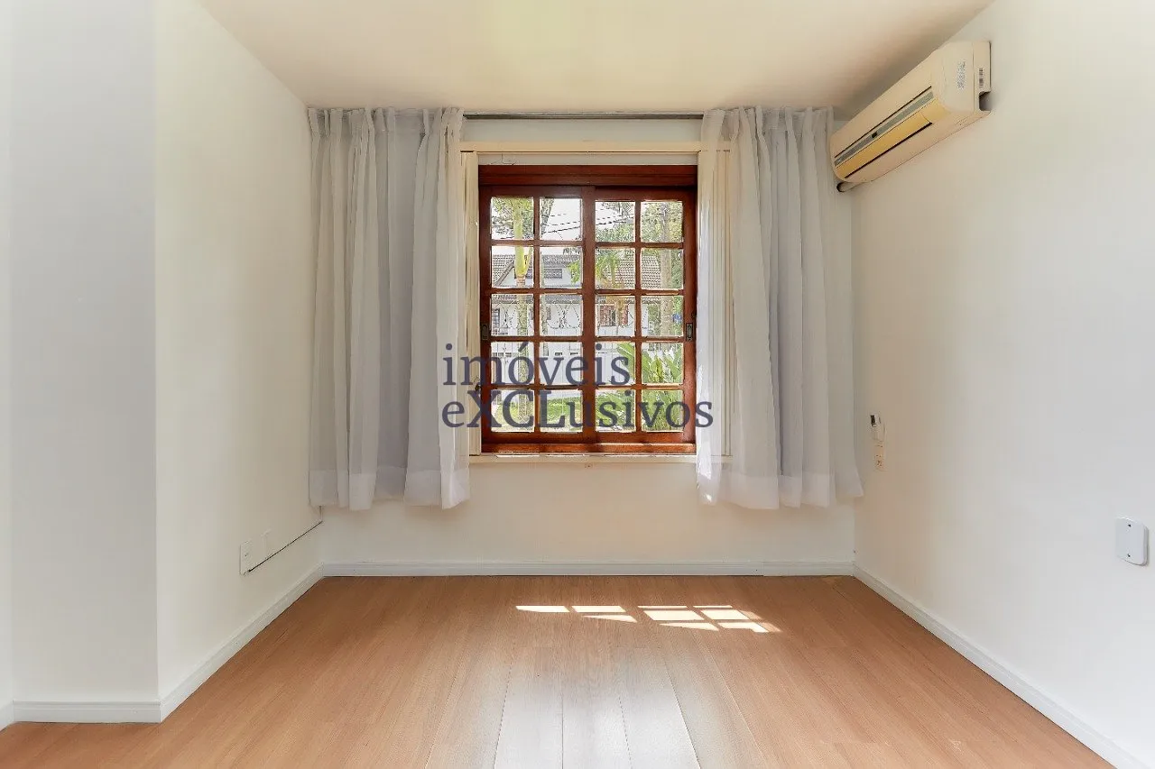 House with 3 en-suite bedrooms and 665 m² garden — photo 47