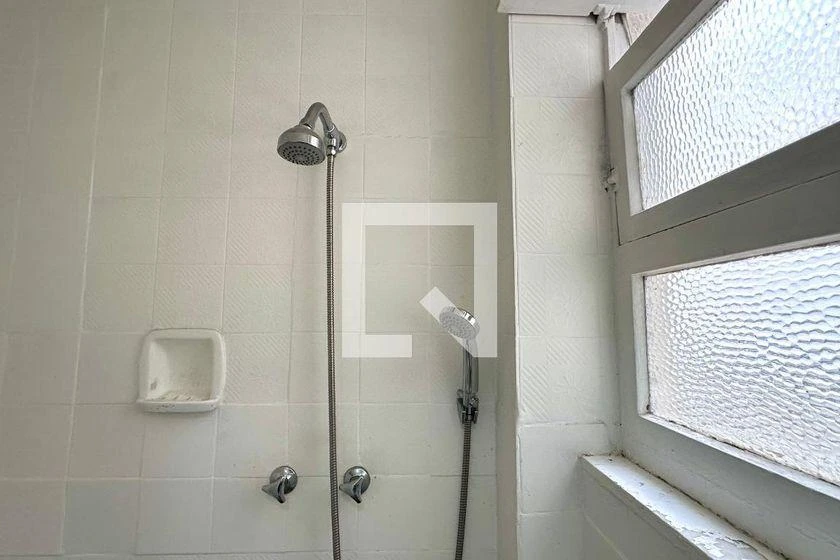 Деревянный пол или ламинат и 3 спальни: квартира 114 м² — photo 41
