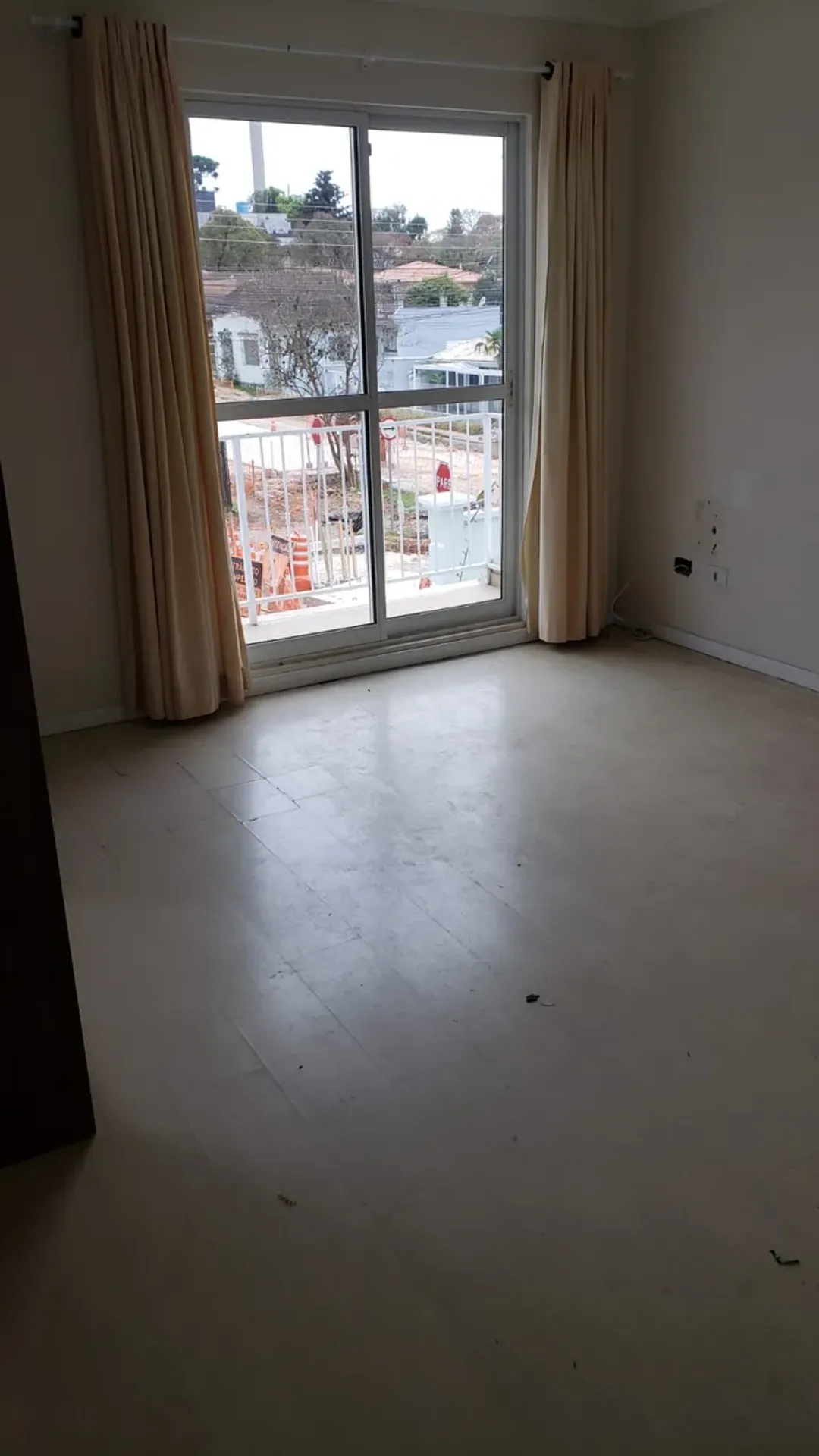 Casa com 4 quartos e 4 banheiros, 250 m² — photo 45