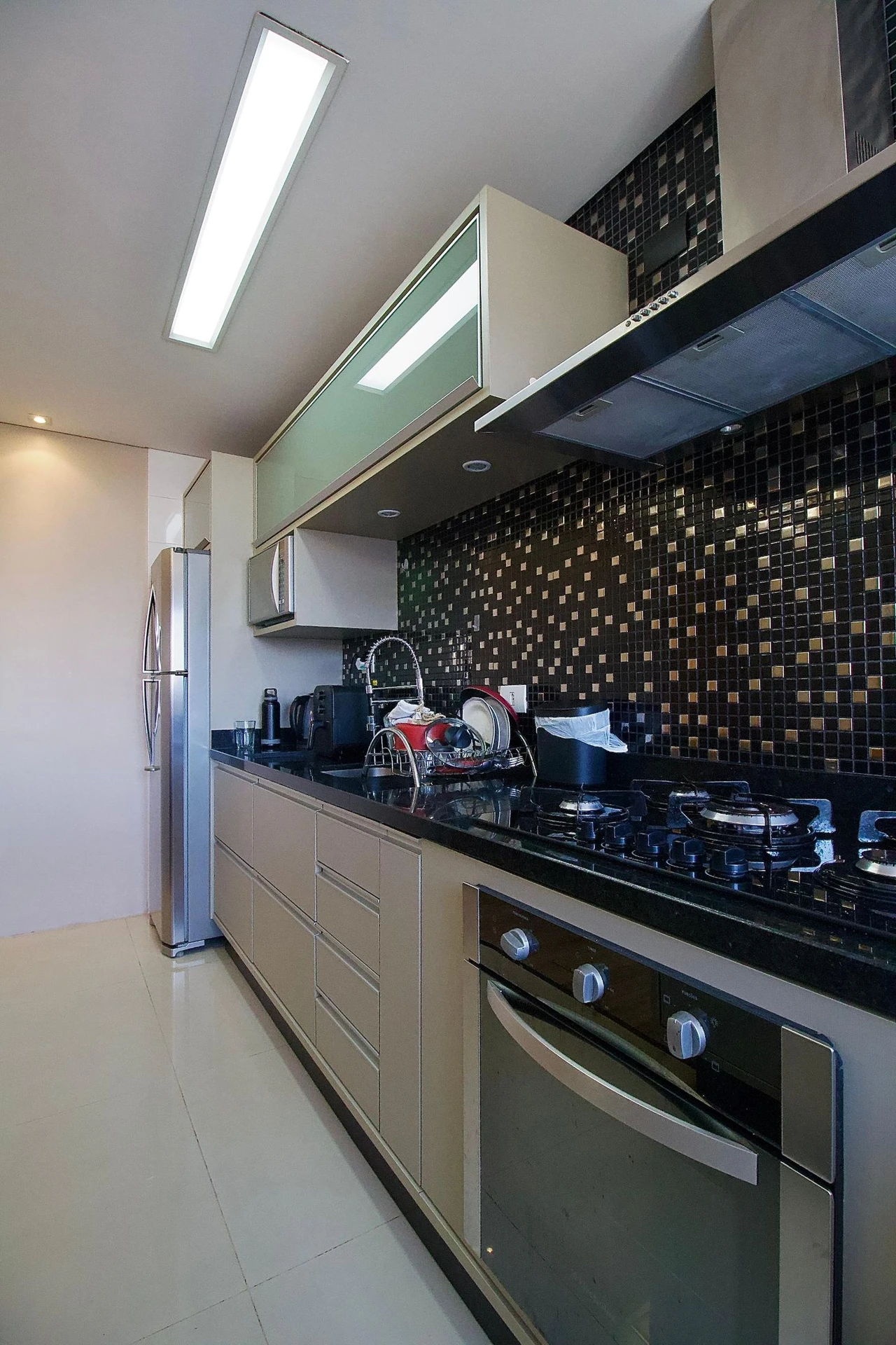 2-bedroom apartment with a washing machine — photo 8