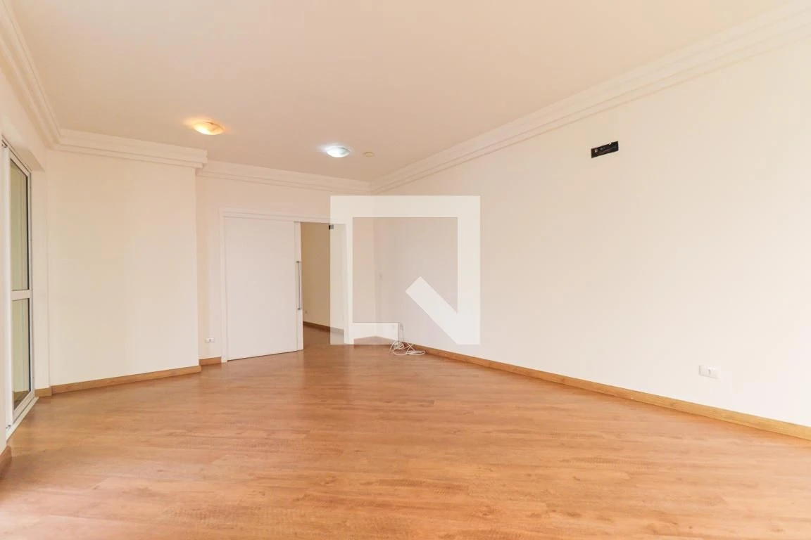 Apartment, 255 m², with a bathtub — photo 49
