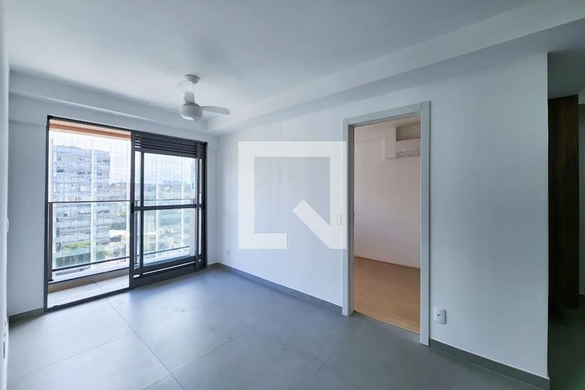 2-bedroom apartment in a building with a gym — photo 25