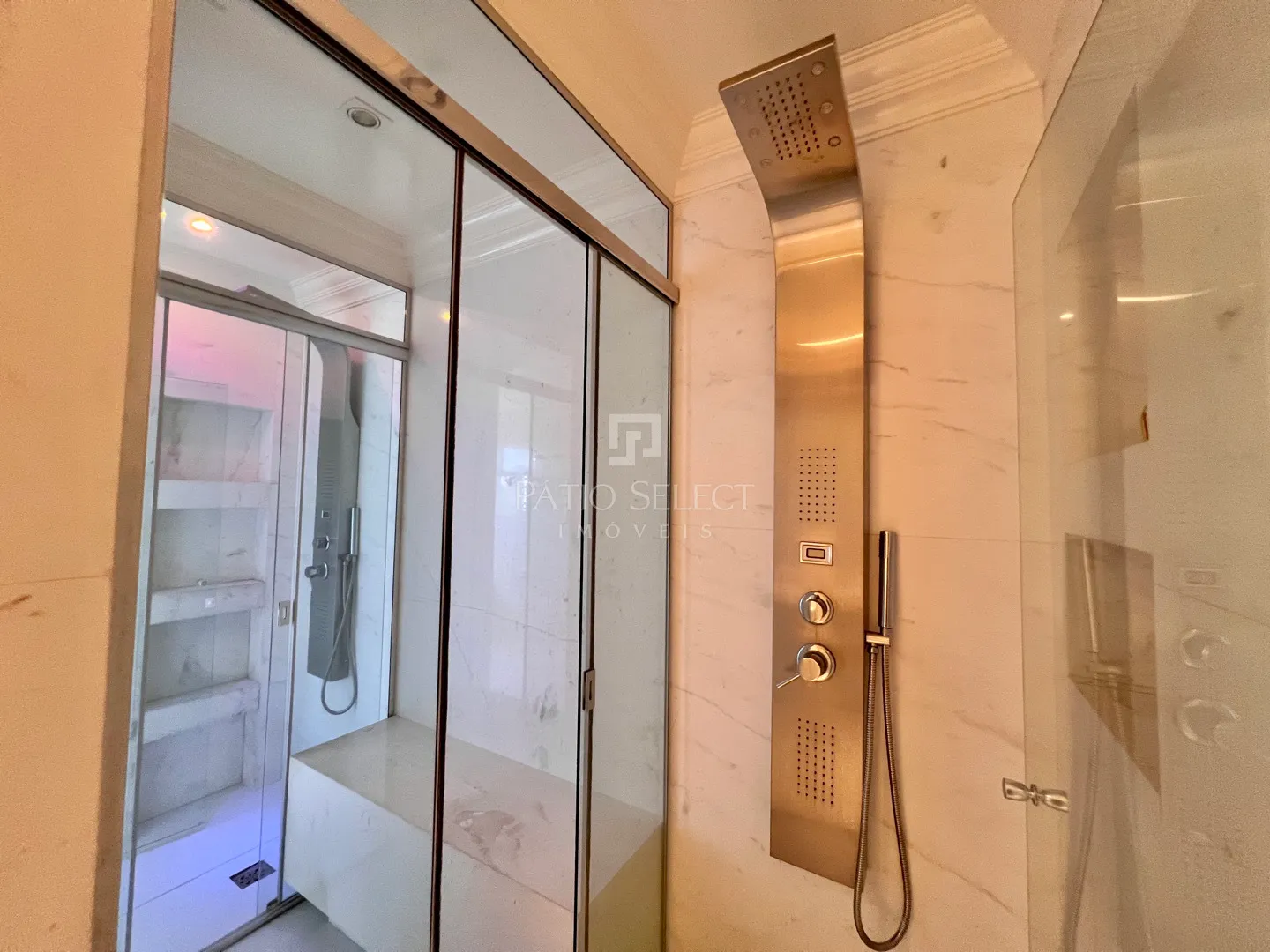 Гардеробная и 3 спальни: квартира 180 м² — photo 4