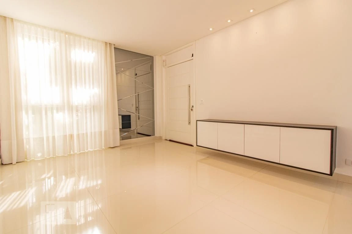 Furnished house, 220 m², with a grill on the balcony — photo 52