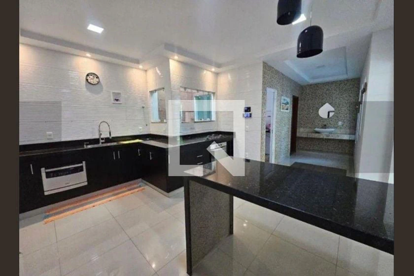 Будинок 750 м² з панорамними вікнами та заскленим балконом — photo 2
