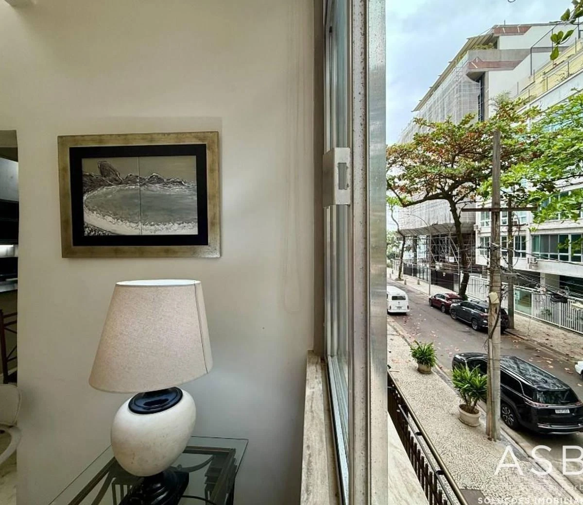 Furnished apartment with 2 en-suite bedrooms — photo 25