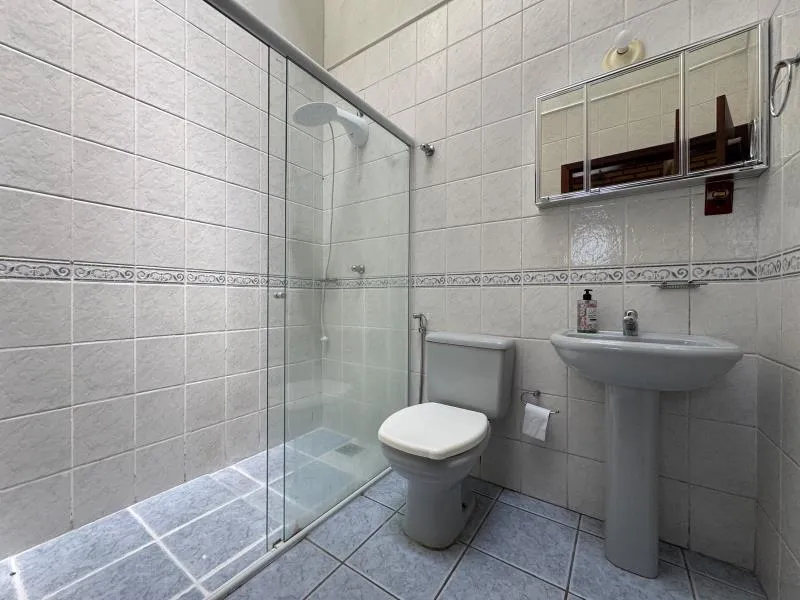 Water view in a 2-bedroom apartment, 65 m² — photo 11