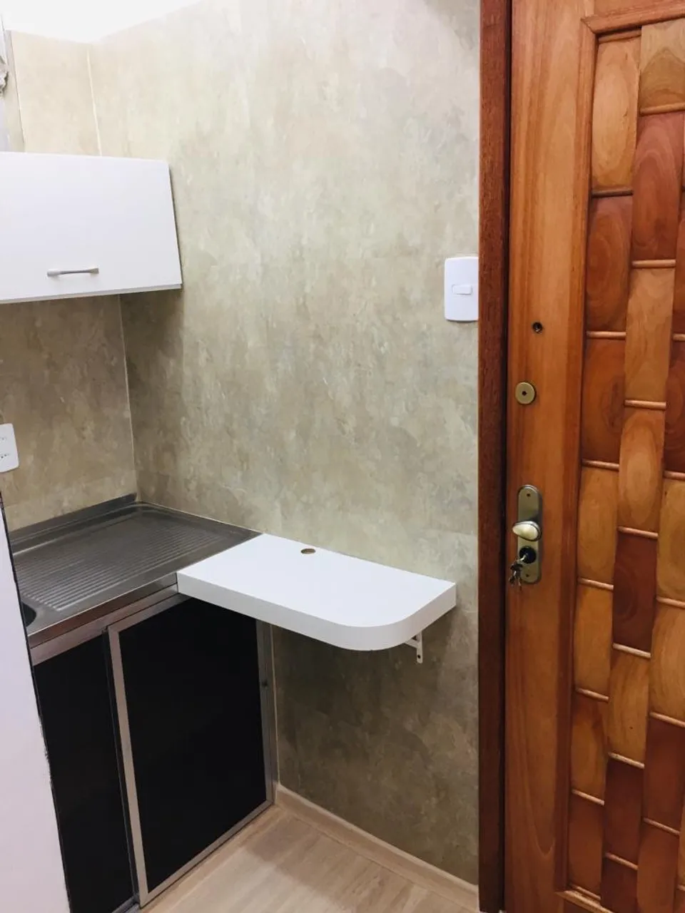 Apartamento de 1 dormitorio con ducha con vidrio — photo 18