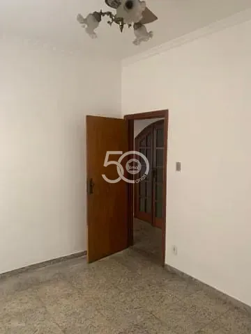 Casa com 5 quartos e cozinha fechada — photo 16