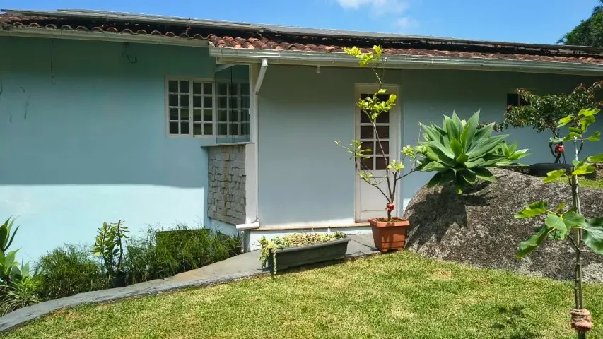 One-bedroom house with a home office — photo 6